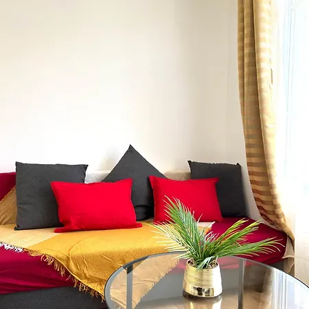 Situe En Plein Verdure Et Au Centre De Sous Bois Apartment *